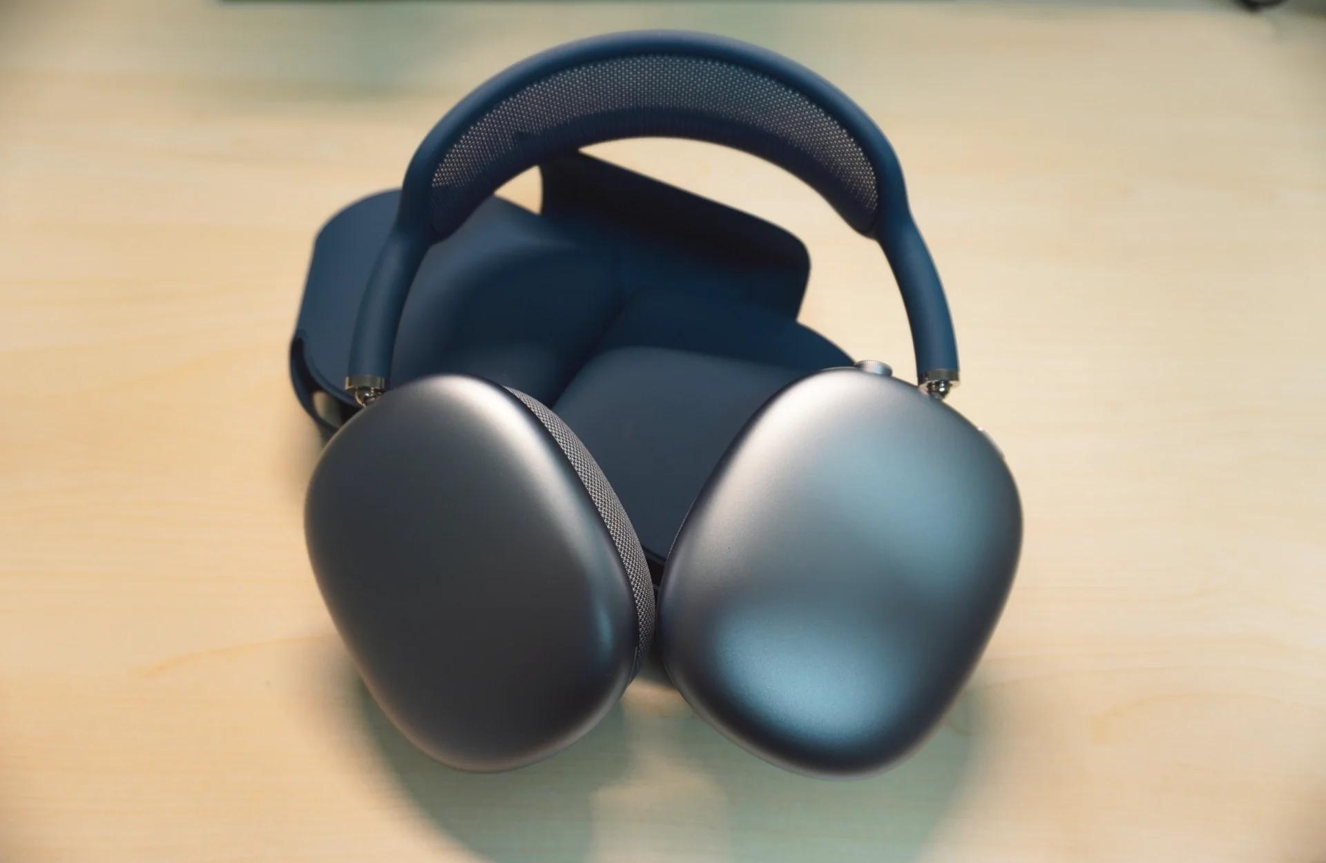 AirPods Max