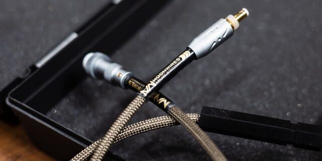 A Foundation of Silence: The Moonwires Acquila DC Cable Review