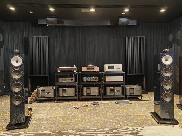 Bowers & Wilkins 702 S3 Signature: An Elevated Listening Experience