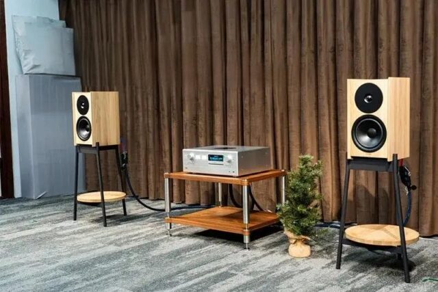 Dynaudio The Bookshelf: Where Danish Audio Meets Japanese Artistry