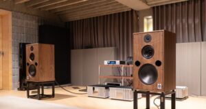 Harbeth M40.5 XD2 Review: Does the Classic BBC Design Still Reign Supreme?