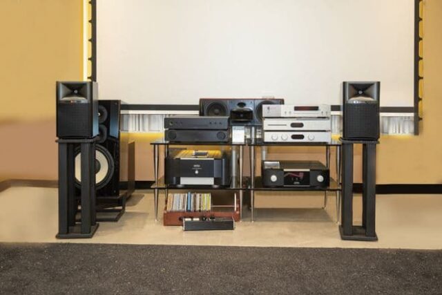 JBL 4305P & CD350 CLASSIC: A Heritage Sound Reborn