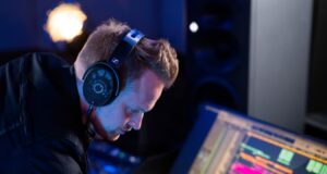 Sennheiser HD 490 PRO Review: The New Standard for Studio Comfort