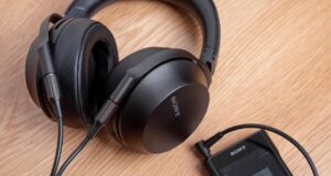 SONY MDR-Z7M2 Hi-Res Headphones: A Comprehensive Review