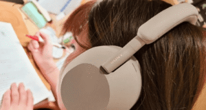 Sony WH-1000XM5 Review: Where Technical Innovation Meets Auditory Excellence